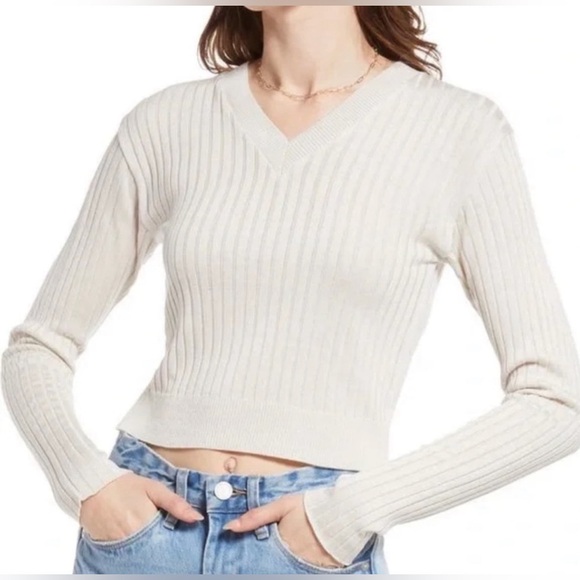 BP Reagan V Neck Sweater in Ivory NWOT size XS - Picture 3 of 9